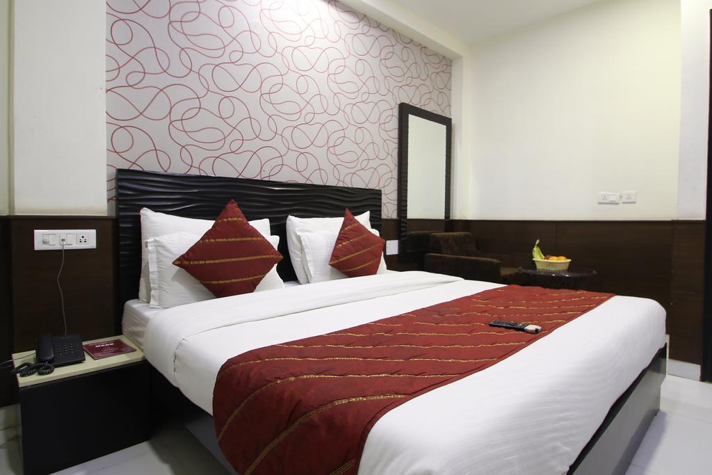 Hotel Hill Palace -Near Karol Bagh Metro Station Delhi  Exterior foto