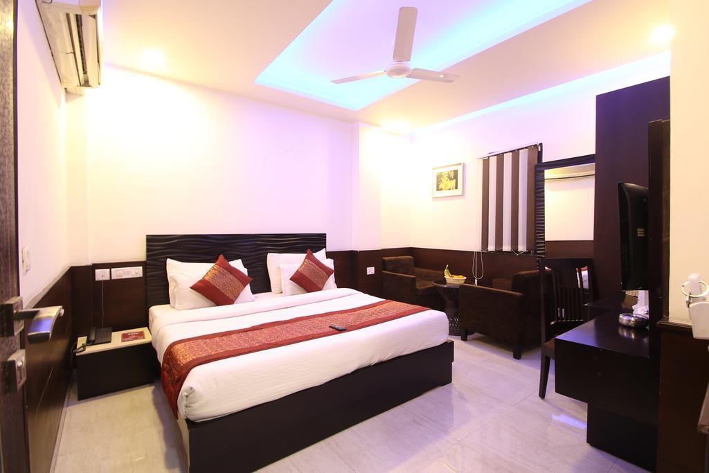 Hotel Hill Palace -Near Karol Bagh Metro Station Delhi  Exterior foto